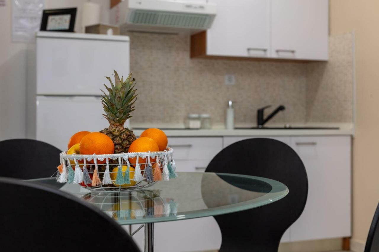 Apartments Bubalo โอมิช ภายนอก รูปภาพ